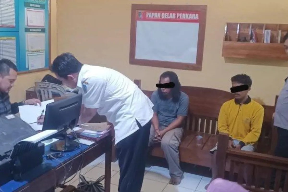 Aksi Curat di Nganjuk: Polisi Tangkap 2 Pelaku yang Terjerumus dalam Dunia Judi Online