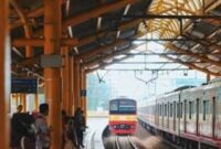 Pentingnya Kesehatan Mental dalam Karier: Studi Kasus Siti dan Teori Motivasi Alderfer
