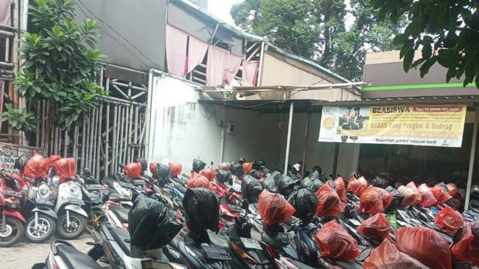 Usaha Tanpa Modal Hasil Melimpah: Bisnis Jasa Penitipan Motor