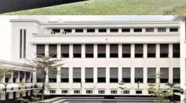 Pelajari kategori bentuk badan usaha asuransi di Indonesia, termasuk asuransi jiwa, umum, syariah, mikro, dan perusahaan asing