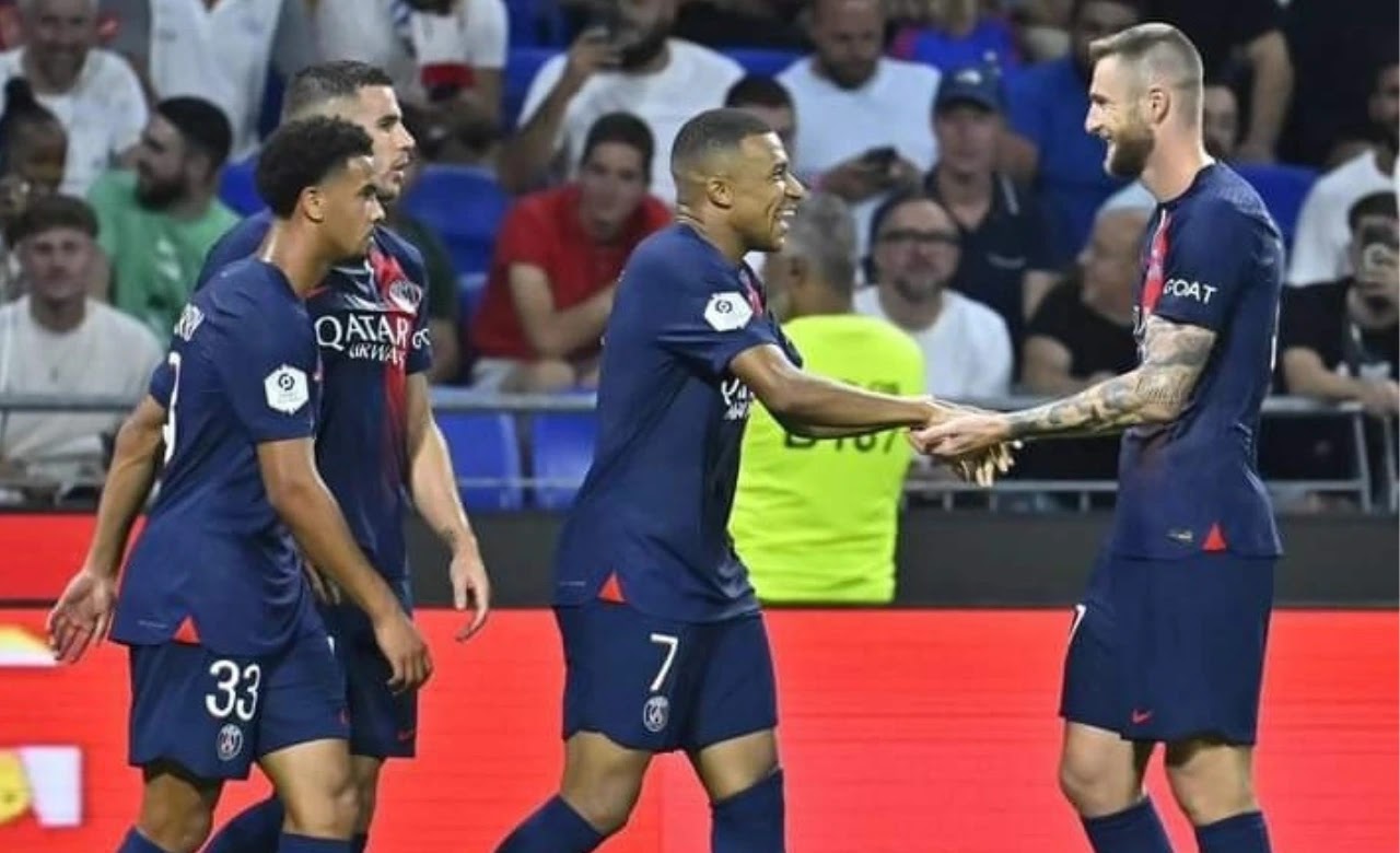 Bantai Lyon, PSG Mantap di Peringkat 2 Klasemen Liga Prancis