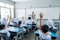 Pengaruh Ruang Gerak Pendapat Umum dan Demokratisasi Komunikasi terhadap Hubungan Masyarakat dan Pemerintah
