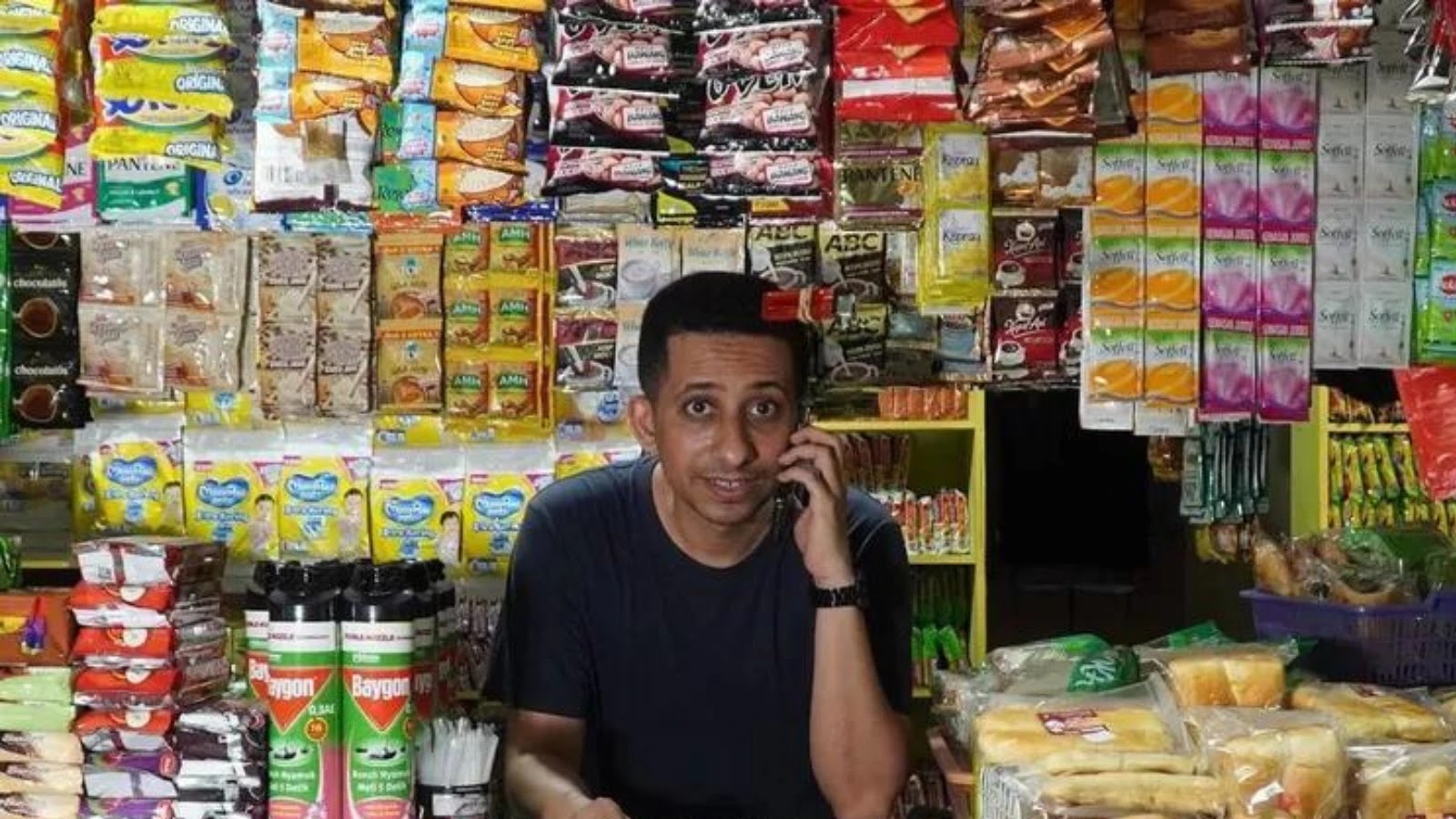 Strategi Sukses Warung Madura Bersaing dengan Alfamart dan Indomaret