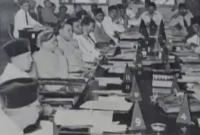 Sidang BPUPKI pertama membahas dasar negara dan rancangan UUD Indonesia, yang menjadi fondasi kemerdekaan Indonesia