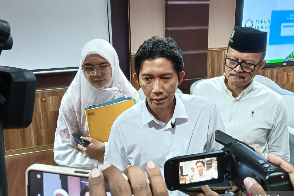 Dr, Yan Prajoko, dihentikan dari Dekan Imbas kasus Bullying Aulia