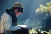 Menjadi khalifah bukan hanya sekedar gelar, tetapi juga sebuah amanah. Pelajari bagaimana Anda dapat menjalankan amanah tersebut dengan penuh tanggung jawab