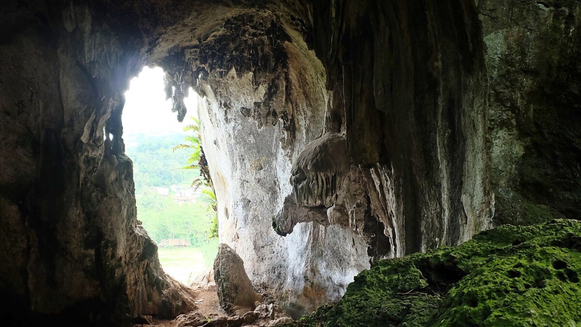 Goa Pawon