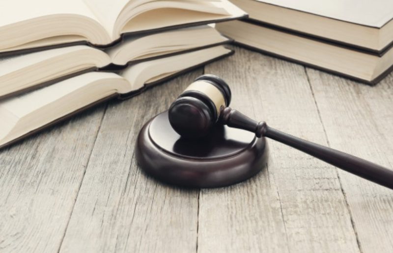 Sistem Hukum di Indonesia: Unik dan Beragam
