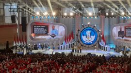 Pemerintah saat umumkan gaji guru naik
(Dok. Ist)