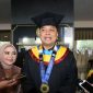Eri Cahyadi usai wisuda (Dok. Ist)