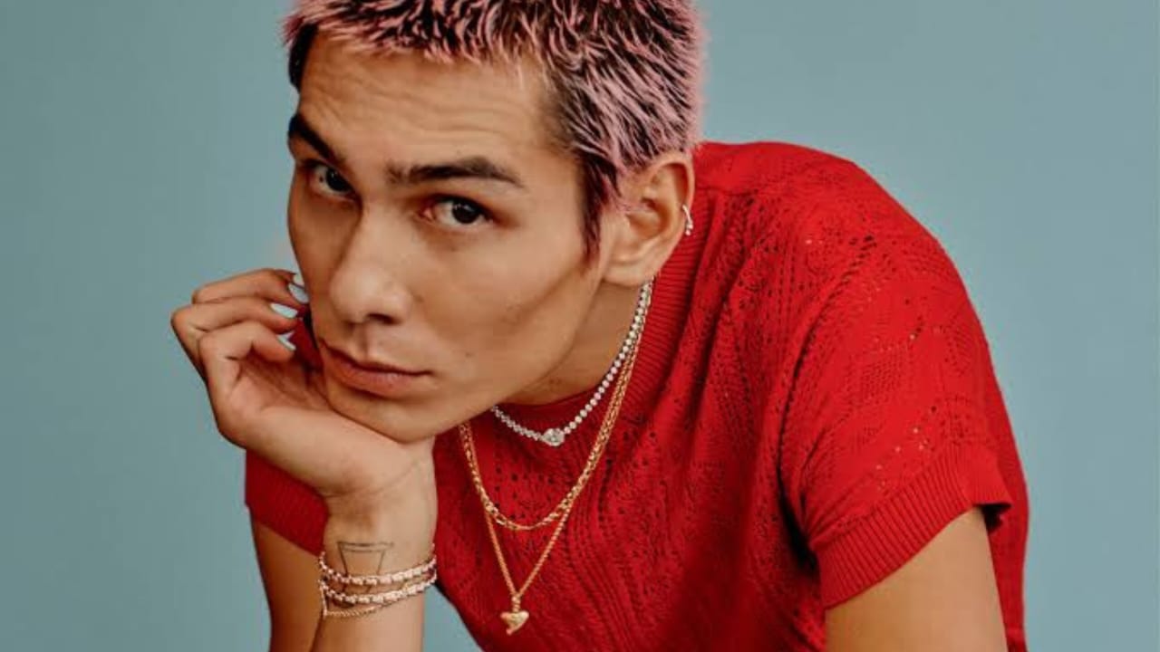 Evan Mock: Model, Aktor, dan Pemain Skateboard yang Memikat Dunia