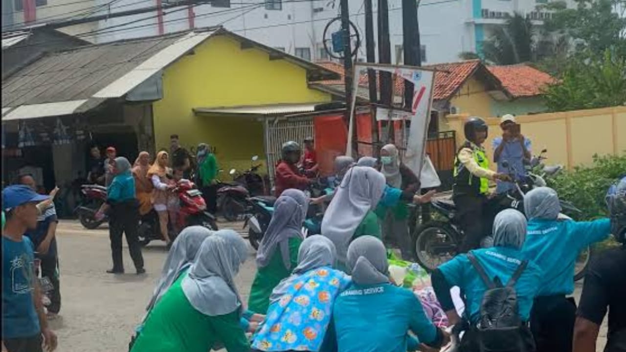 Kebakaran di RS Tiara Bekasi: 165 Pasien Dievakuasi, Pelayanan Kembali Normal dalam Dua Jam