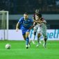 Prediksi pertandingan Barito Putera vs Persib Bandung di BRI Liga 1 Indonesia. Saksikan laga seru pada 18 Desember 2024 dengan prediksi skor 1-2.