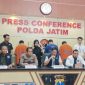 Polda Jatim saat tangkap sindikat judi online 
(Dok. Ist)
