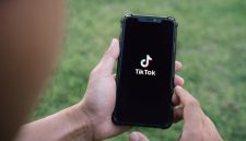 Cara Mengatasi TikTok yang Tidak Bisa Live