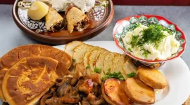 Cara Menghormati Perbedaan Norma Agama Tentang Makanan