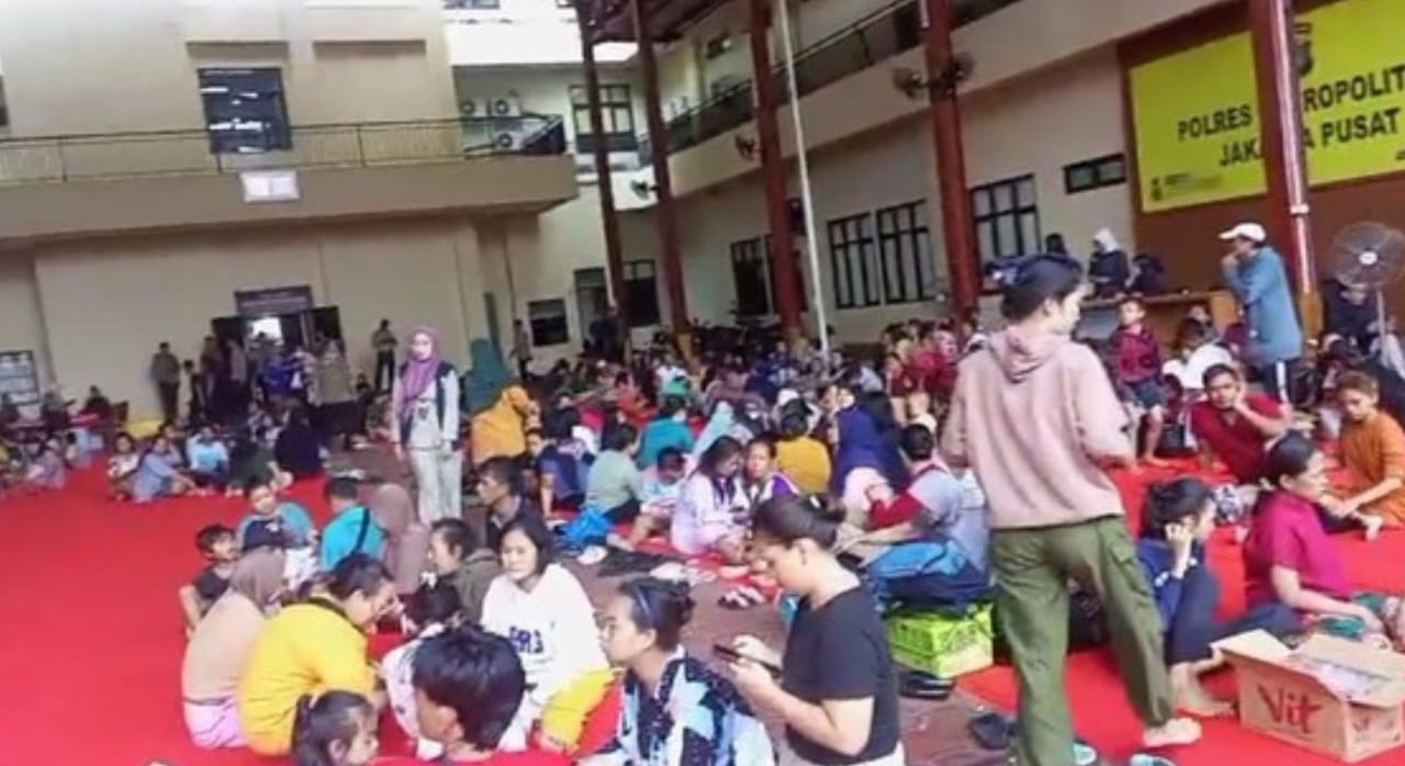 Kebakaran Melanda Kemayoran, Korban Dievakuasi