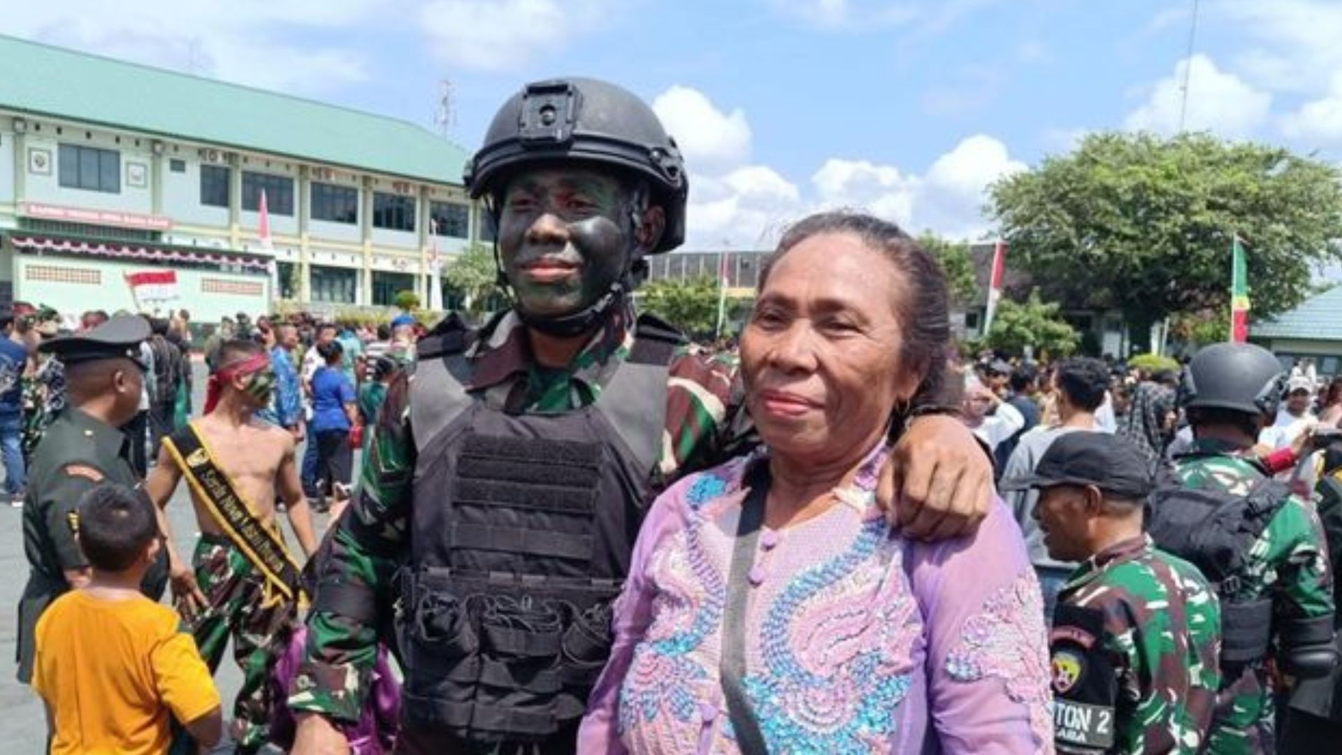 Haru! Joni Pemanjat Tiang Bendera Berhasil Lolos TNI AD