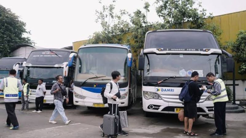Pemudik yang menggunakan bus (Dok. Ist)