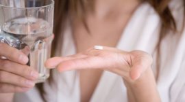 Cara Minum Postpil yang Paling Tepat 
