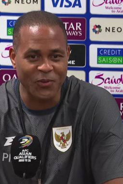 Timnas Indonesia Tumbang dengan Skor Tipis 2-3 atas Arab Saudi, Netizen Singgung Formasi dari Patrick Kluivert