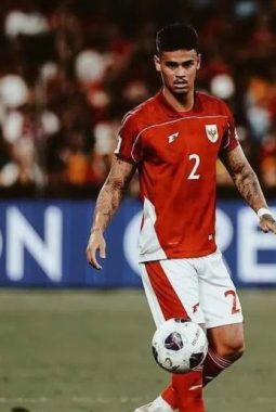 Mees Hilgers Cedera, Absen Lawan Bahrain di Kualifikasi Piala Dunia 2026