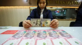Nilai Tukar Rupiah Sentuh Level Terendah