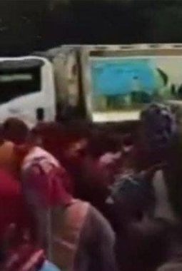 Warga Hadang Truk Sampah, Pemkab: Lokasi Jauh dari Permukiman
