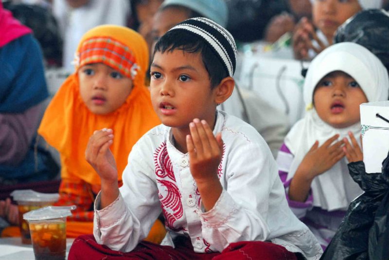 Mengapa Perkembangan Agama Islam Bermula dari Pesisir Jelaskan