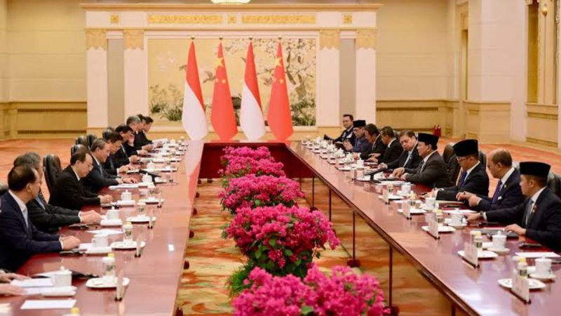 Prabowo saat bertemu PM Tiongkok (Dok. Ist)