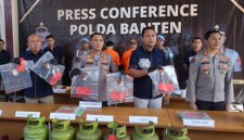 Konferensi pers kasus pengoplosan gas (Dok. Ist)