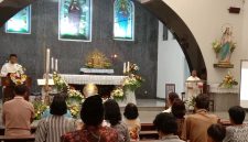 Gereja Katolik(Dok. Ist)