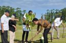 Wapres Gibran saat tanam pohon Ulin (Dok. Ist)