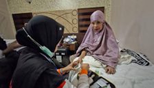 Jamaah haji yang memiliki gangguan penglihatan (Dok. Ist)