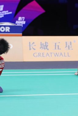 Lanny/Fadia Antar Indonesia ke Semifinal Piala Sudirman 2025 setelah Kalahkan Thailand