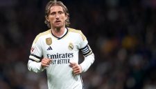  Luka Modric Resmi Tinggalkan Real Madrid