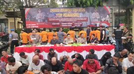 Preman dan ormas yang berhasil diamankan (Dok. Ist)