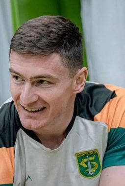 Persebaya Tanpa Slavko Damjanovic Saat Hadapi Semen Padang, Banding Ditolak PSSI