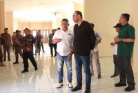 Bupati Ponorogo saat meninjau lokasi sekolah rakyat (Dok. Ist)