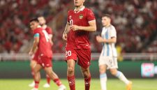 Shayne Pattynama Resmi Berseragam Raksasa Thailand Buriram United