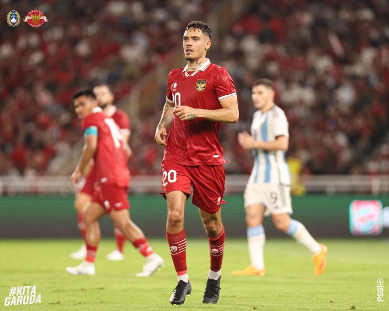 Shayne Pattynama Resmi Berseragam Raksasa Thailand Buriram United