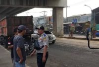Dishub Bekasi tertibkan parkir liar (Dok. Ist)
