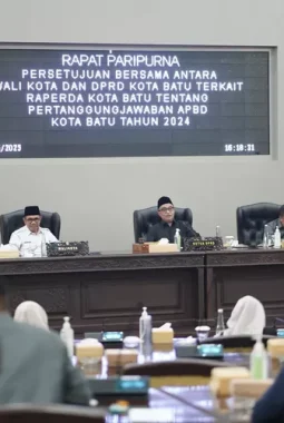 Direspons Positif! Wali Kota Batu Siap Benahi Kinerja APBD Berdasarkan Evaluasi DPRD