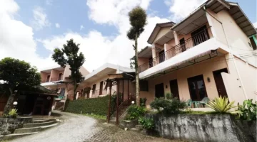 10 Hotel Termurah di Karo Mulai Rp80.494, Solusi Menginap Nyaman & Irit di Jantung Wisata Sumut