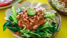 Pelecing Kangkung yang lezat (Dok. Ist)
