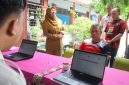 Warga yang kesulitan daftar SPMB (Dok. Ist)