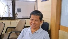 Guru yang menggugat MK (Dok. Ist)