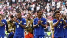 Perancis saat merayakan kemenangan 