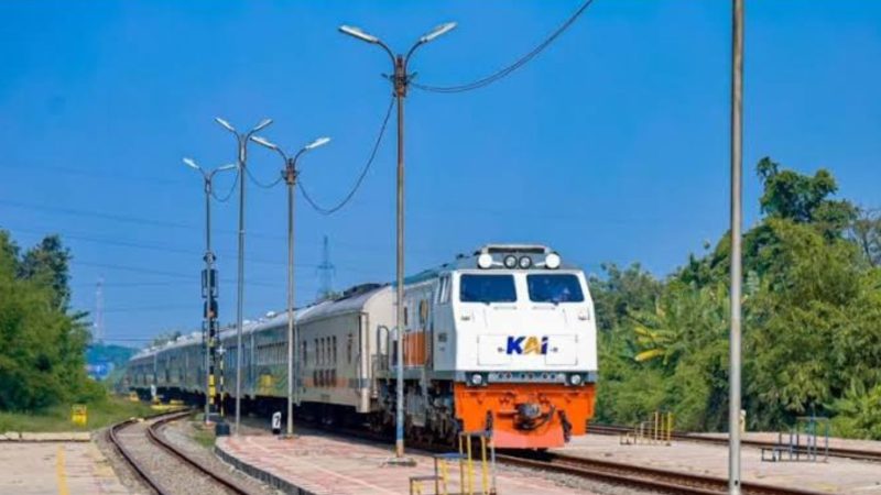 Kereta Api (Dok. Ist)