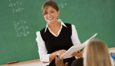 Bagaimana Menerapkan Experiential Learning dalam Pembelajaran Bersama dengan Guru Lain?